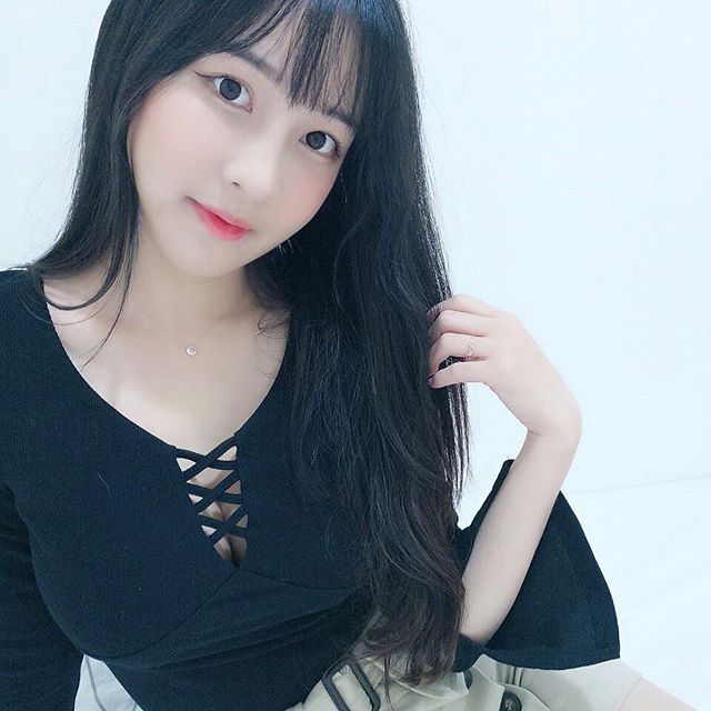 安琪 x Angel Chiu  胸怀大志“高颜值配上SS+身材”  [18P]